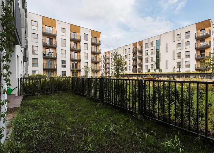 Of The Kings - Eden Apartament