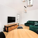 Apartman Of The Kings - Eden